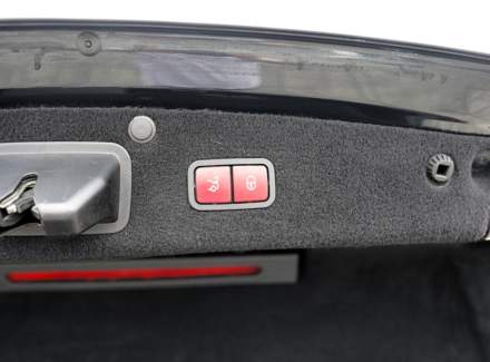 Mercedes-Benz - S-class