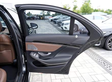 Mercedes-Benz - S-class