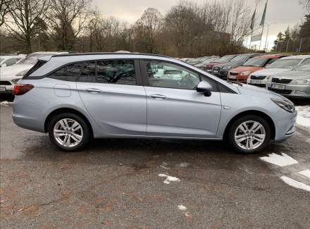 Opel - Astra