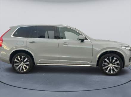 Volvo - XC90
