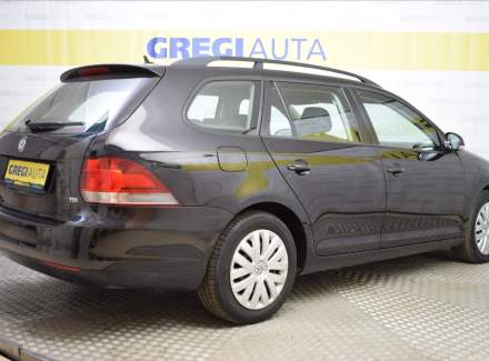Volkswagen - Golf