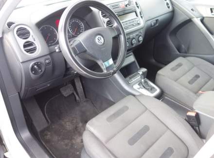 Volkswagen - Tiguan