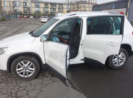 Volkswagen - Tiguan