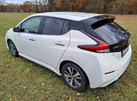 Nissan - Leaf