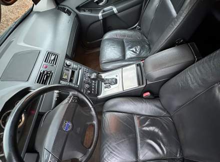 Volvo - XC90
