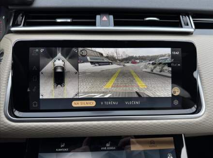 Land Rover - Range Rover Velar