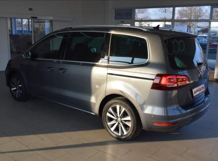 Volkswagen - Sharan