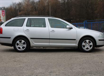 Škoda - Octavia