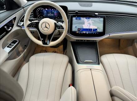 Mercedes-Benz - E-class