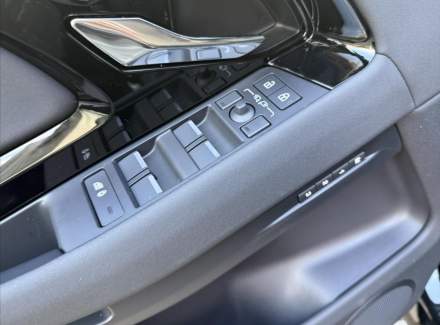 Land Rover - Range Rover Evoque