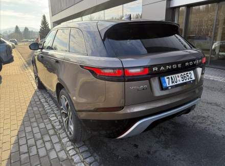 Land Rover - Range Rover Velar