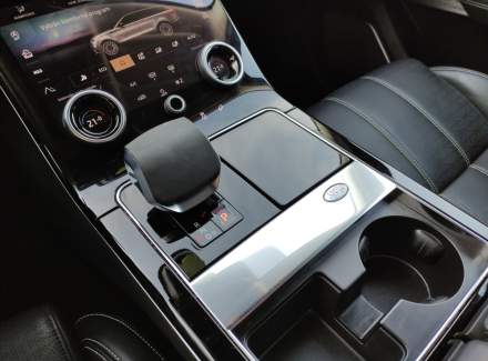 Land Rover - Range Rover