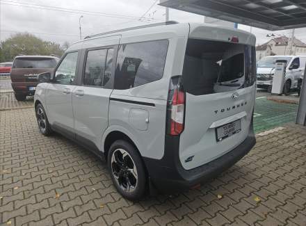 Ford - Tourneo Courier
