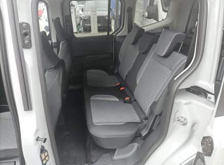 Ford - Tourneo Courier