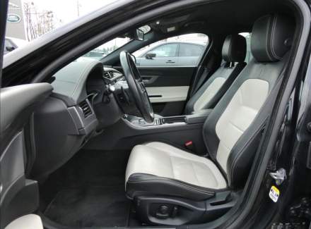 Jaguar - XF
