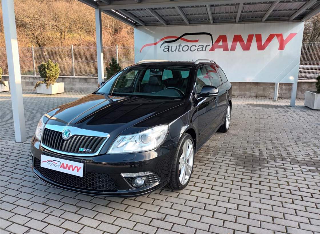 Škoda - Octavia