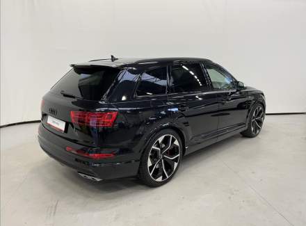 Audi - SQ7