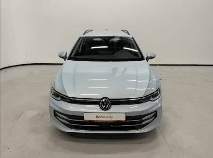 Volkswagen - Golf