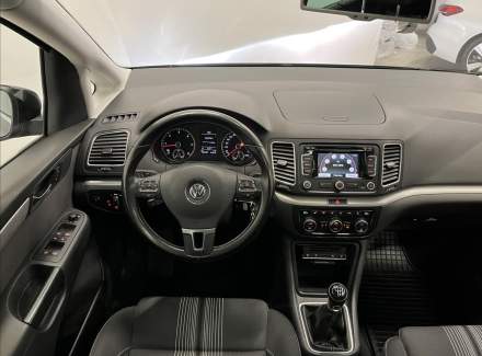 Volkswagen - Sharan