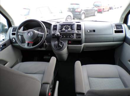 Volkswagen - Caravelle