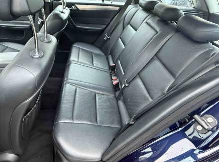 Mercedes-Benz - C-class