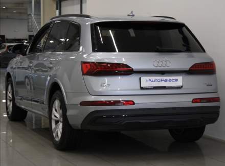 Audi - Q7