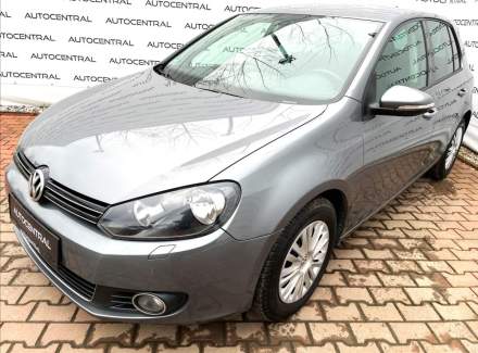 Volkswagen - Golf