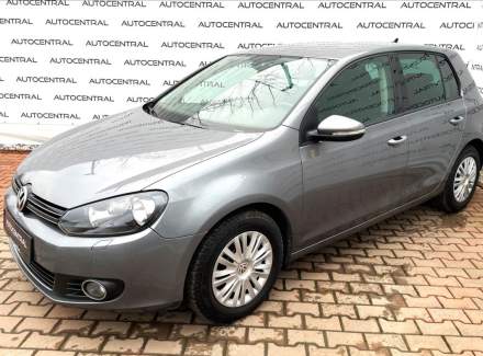 Volkswagen - Golf