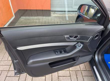 Audi - A6