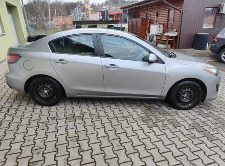 Mazda - 3