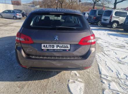Peugeot - 308