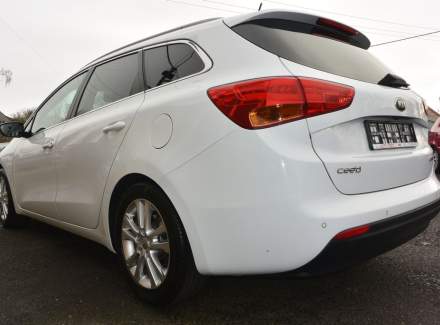 Kia - Cee'd