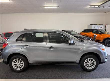 Mitsubishi - ASX