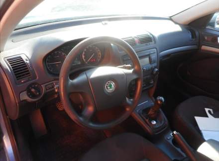 Škoda - Octavia