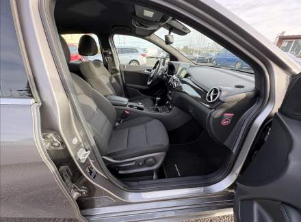 Mercedes-Benz - B-class