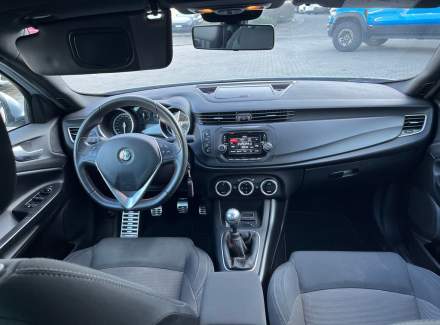 Alfa Romeo - Giulietta