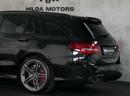 Mercedes-Benz - C-class