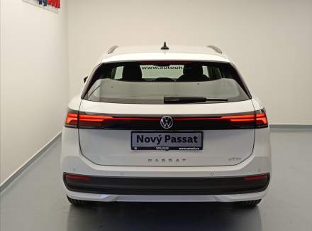 Volkswagen - Passat