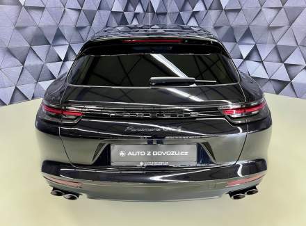 Porsche - Panamera