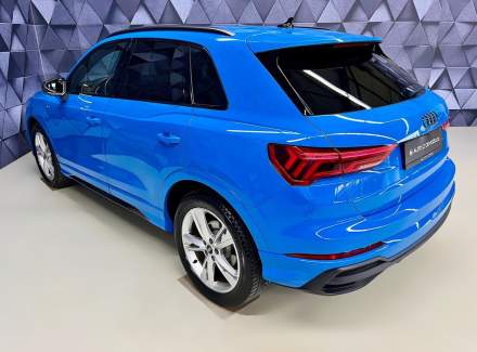 Audi - Q3
