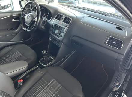 Volkswagen - Polo