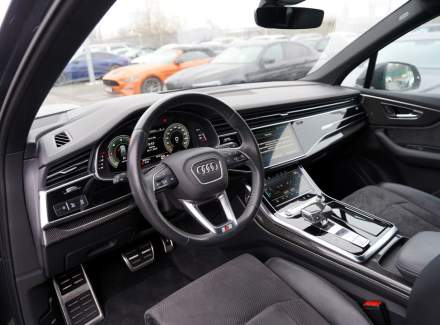 Audi - Q7