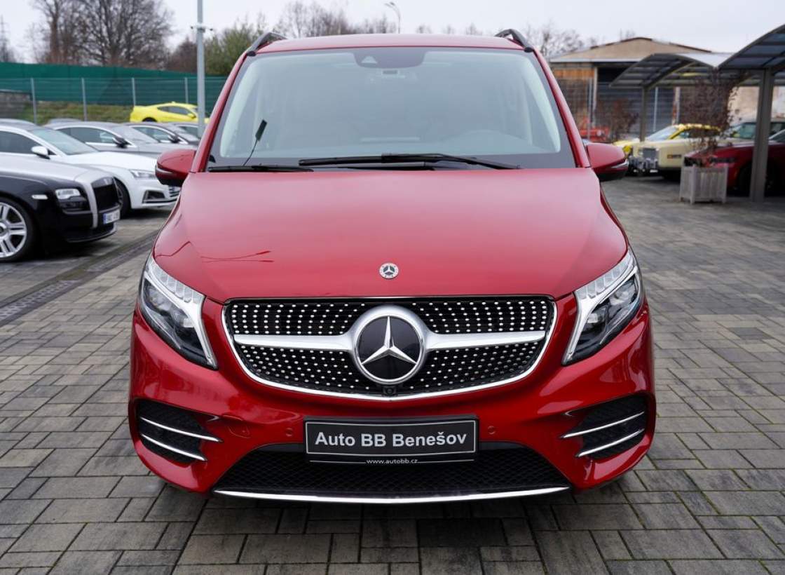 Mercedes-Benz - V-class