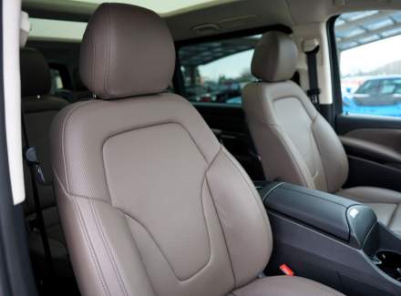 Mercedes-Benz - V-class