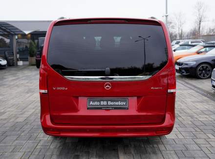 Mercedes-Benz - V-class