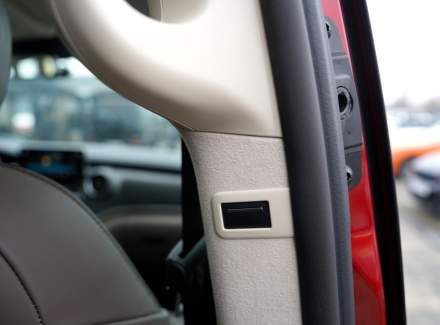 Mercedes-Benz - V-class