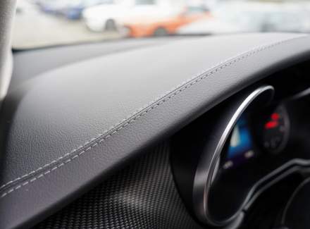 Mercedes-Benz - V-class