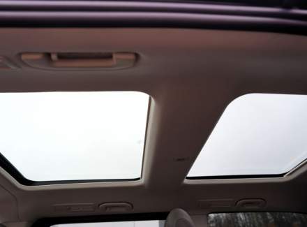 Mercedes-Benz - V-class