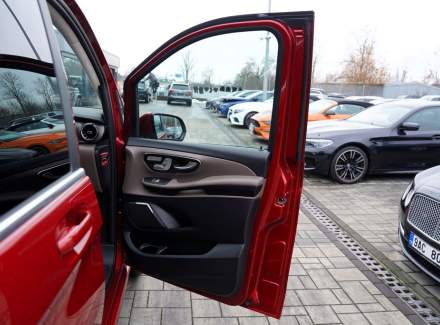 Mercedes-Benz - V-class