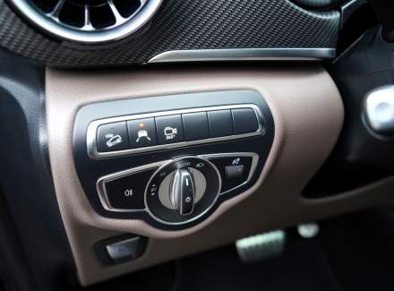 Mercedes-Benz - V-class